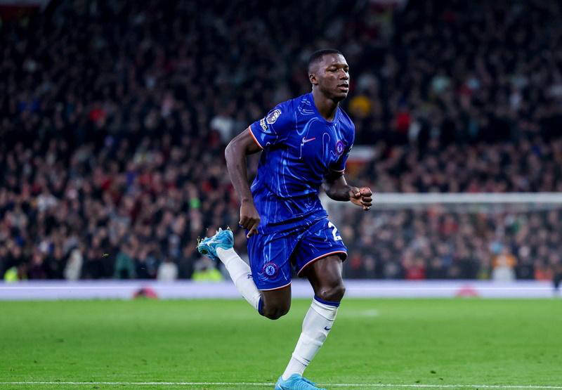 阿森纳独领风骚，英超冠军争夺远逊于意甲、西甲与法甲激烈程度